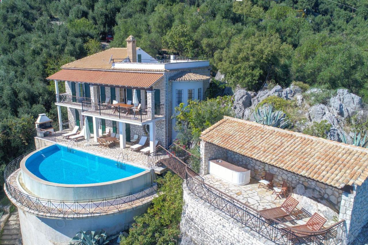 House On The Rocks Villa Katavolos Exterior photo