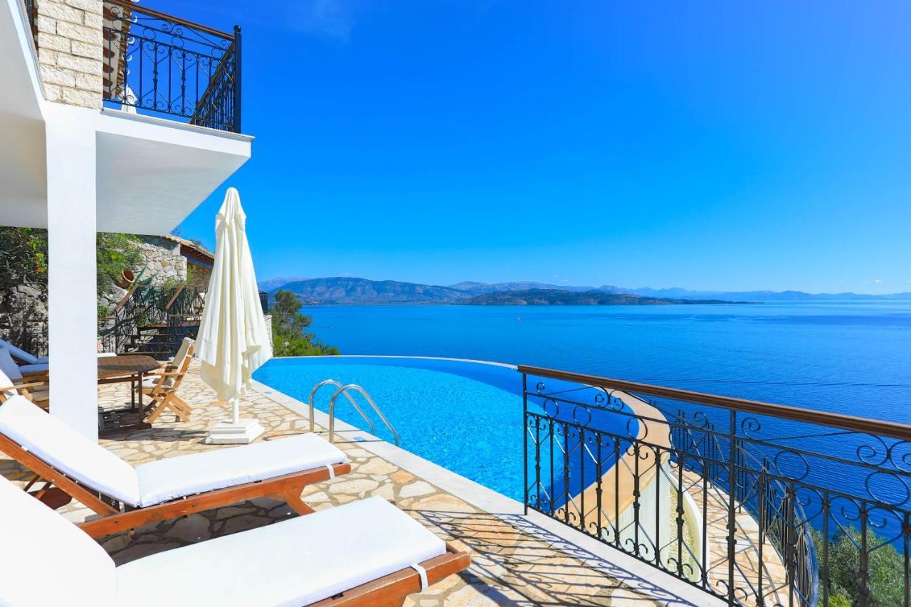 House On The Rocks Villa Katavolos Exterior photo