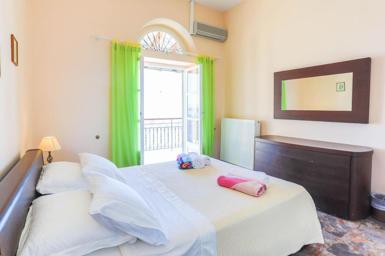 House On The Rocks Villa Katavolos Exterior photo