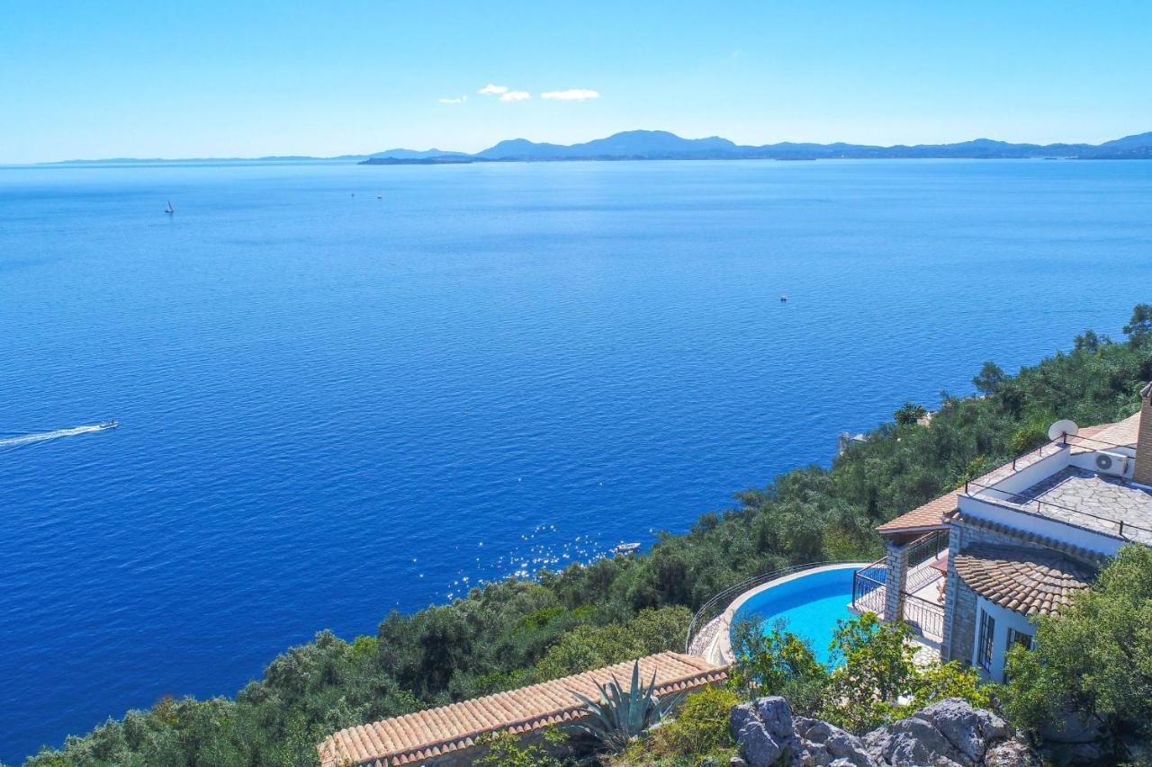 House On The Rocks Villa Katavolos Exterior photo