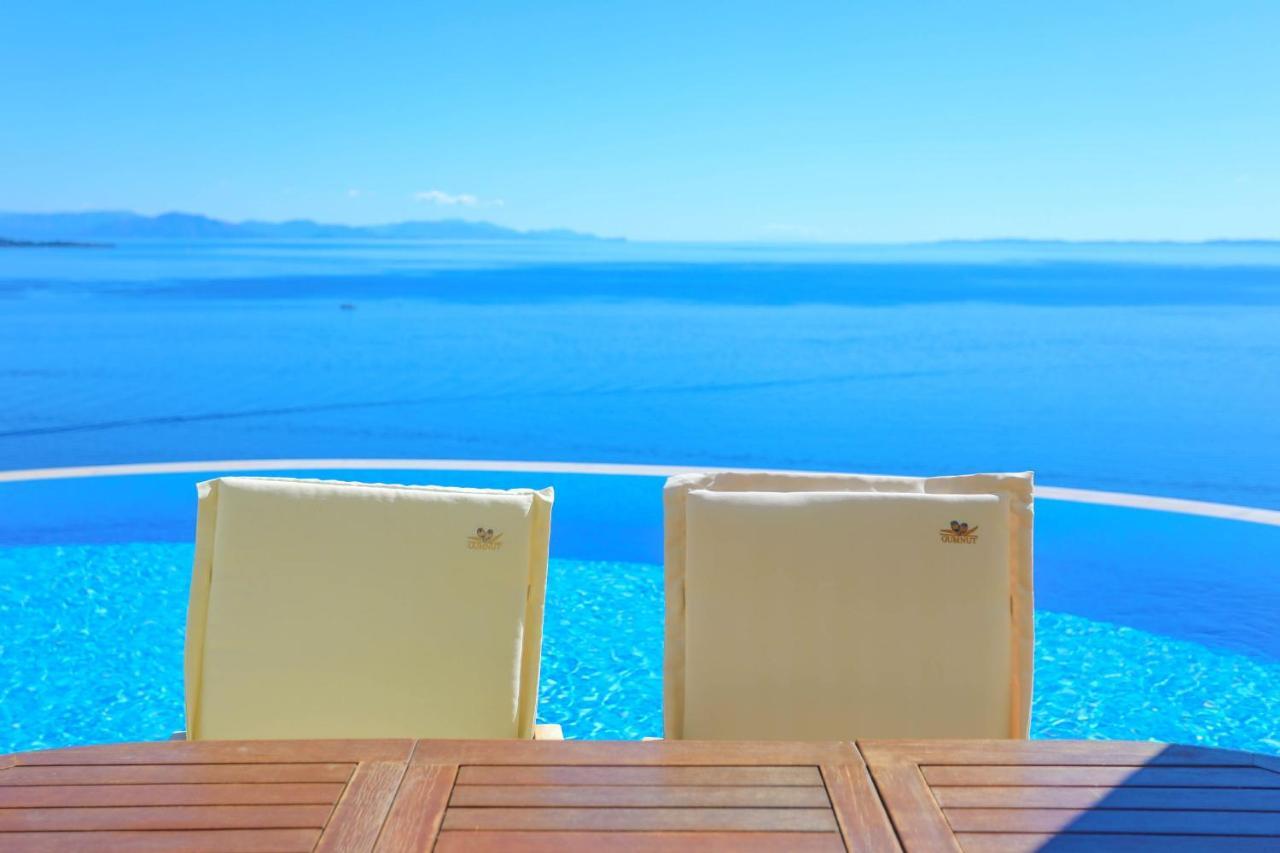 House On The Rocks Villa Katavolos Exterior photo