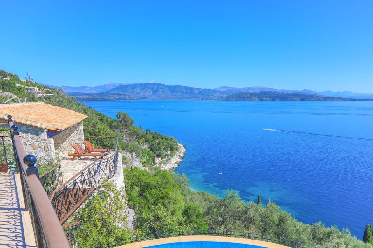 House On The Rocks Villa Katavolos Exterior photo